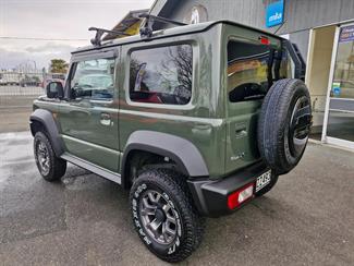 2023 Suzuki Jimny - Thumbnail