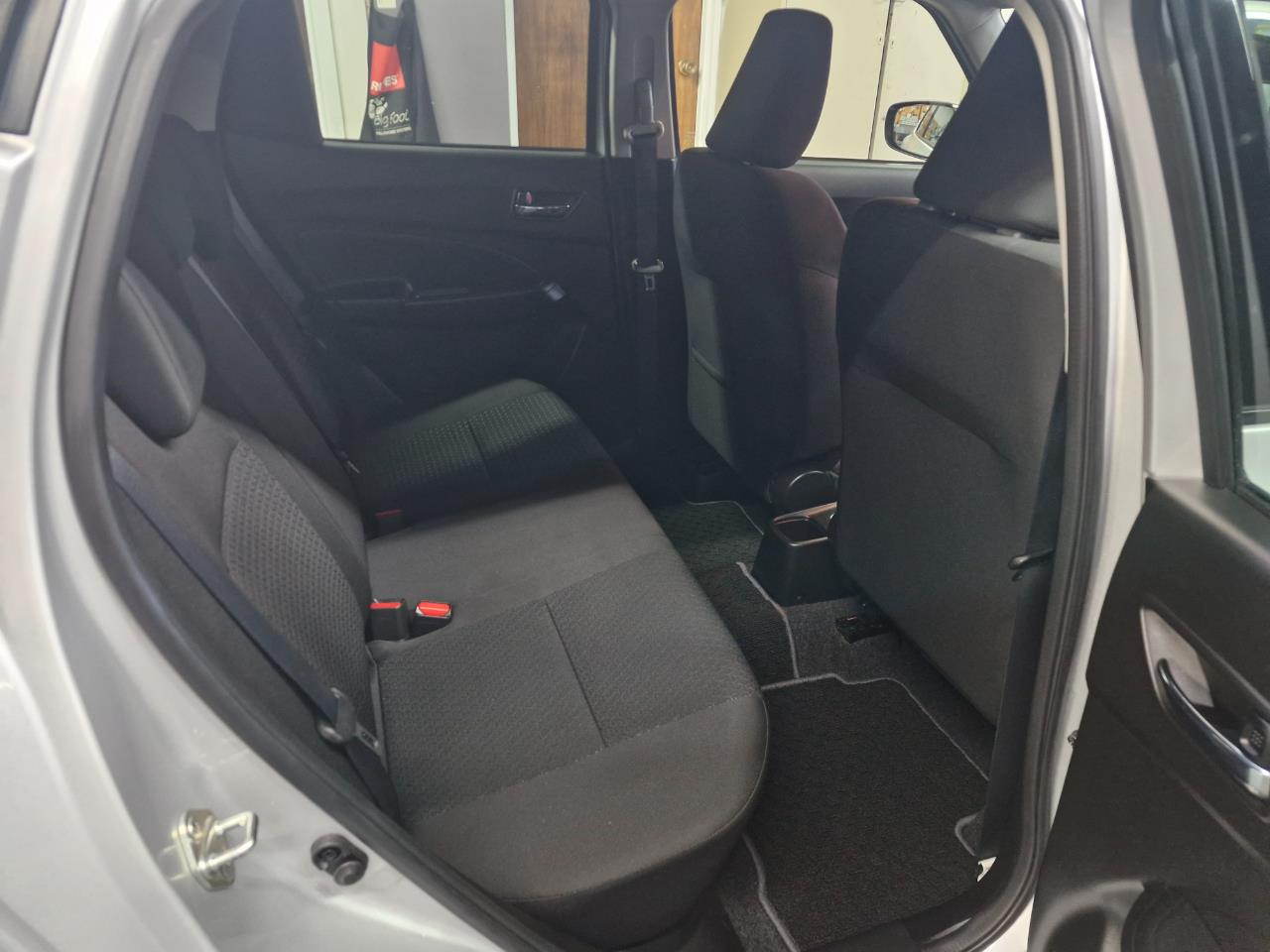 2017 Suzuki SWIFT