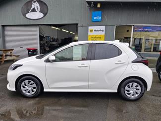 2023 Toyota YARIS - Thumbnail
