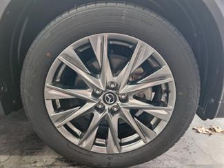 2021 Mazda CX-8 - Thumbnail