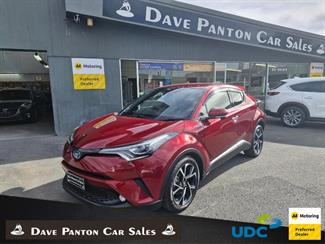 2017 Toyota C-HR - Thumbnail