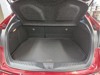 2017 Toyota C-HR - Thumbnail