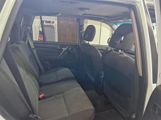 2004 Toyota RAV4 - Thumbnail