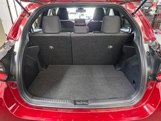2020 Toyota YARIS - Thumbnail