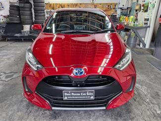 2020 Toyota YARIS - Thumbnail