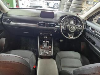 2017 Mazda CX-5 - Thumbnail